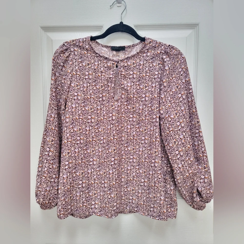 J. Crew Puff Sleeve Satin Back Crepe Top w/Floral Flourish Size Small